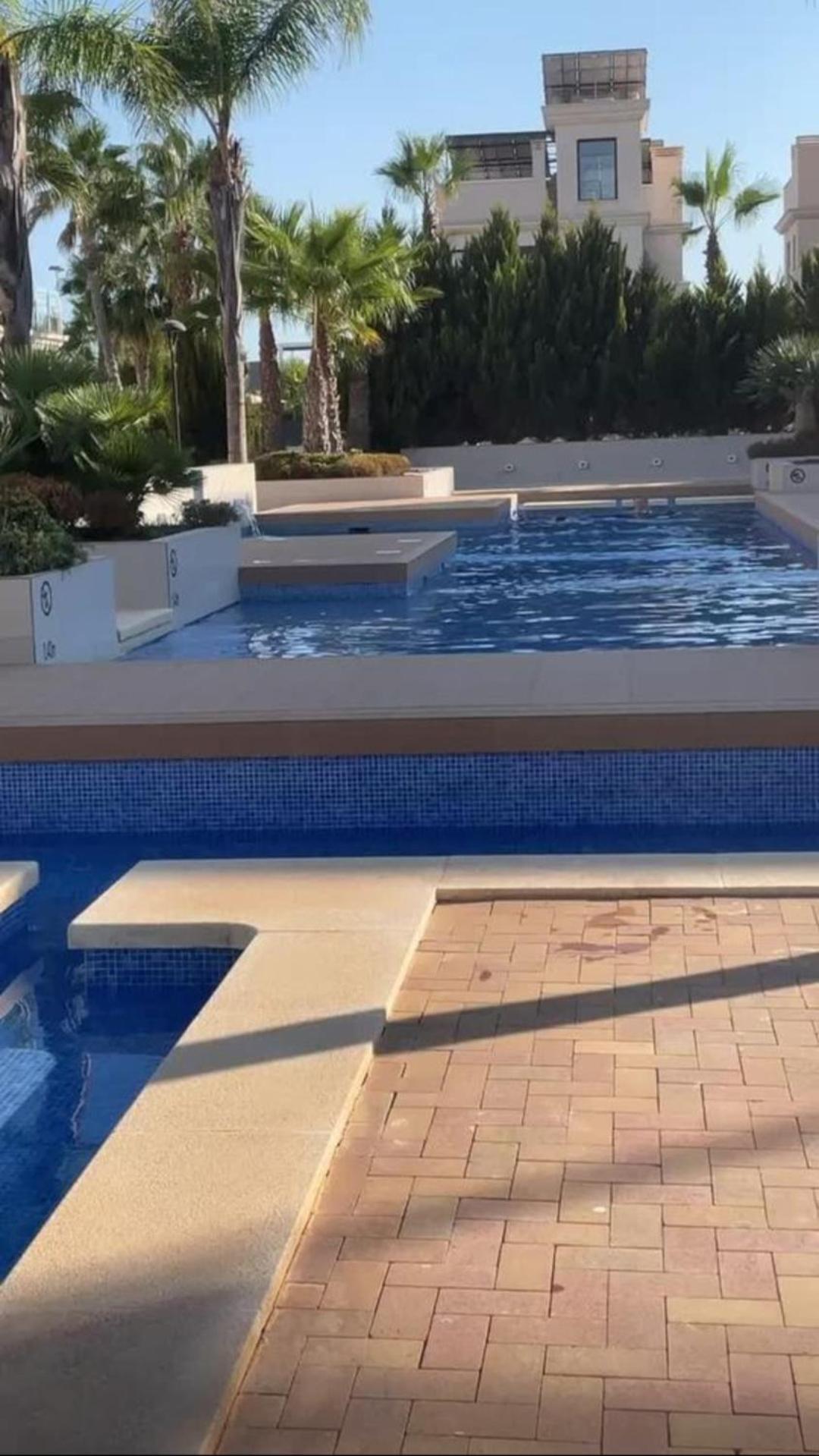 Zenia Beach 奥里韦拉 外观 照片